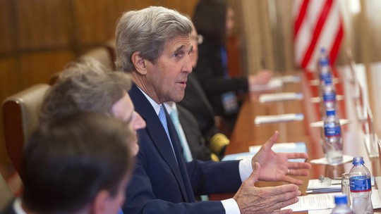 
Ngoại trưởng Mỹ John Kerry trong chuyến thăm Mông Cổ hôm 5-6. Ảnh: AP
