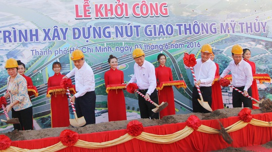 
Lãnh đạo TP, Sở GTVT làm lễ khởi công dự án
