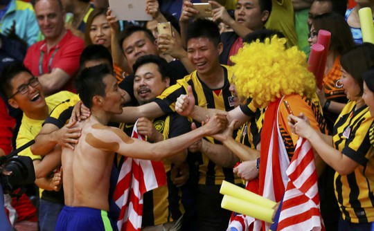 Khán giả Malaysia chia vui cùng Lee Chong Wei