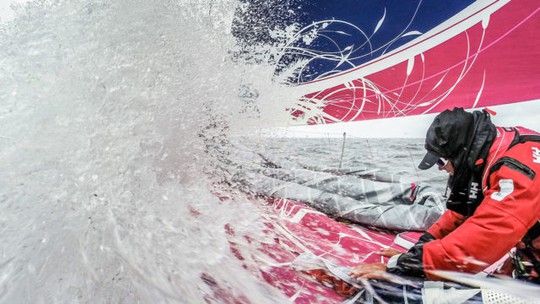 
Cùng năm đó, Volvo không phải nhà tài trợ chính nhưng cũng góp mặt với vai trò đơn vị hợp tác.
