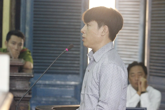 Bị cáo Đặng Văn Tuấn tại phiên tòa sơ thẩm (ảnh: CTV)