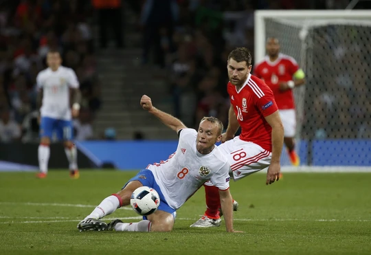 Tuyển Nga thi đấu nhạt nhòa ở Euro 2016