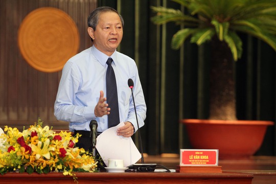 
Phó Chủ tịch UBND TP Lê Văn Khoa trả lời chất vấn ĐB
