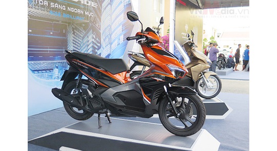 
Honda Việt Nam lãi sau thuế tới gần 9.000 tỉ năm 2015, chủ yếu nhờ kinh doanh xe máy
