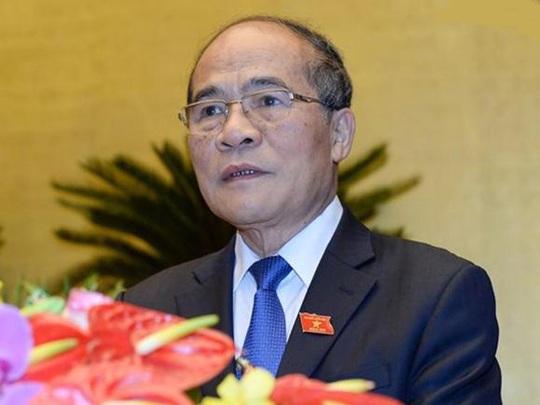 Ông Nguyễn Sinh Hùng cho biết sẽ tiếp tục đảm nhiệm chức vụ của mình cho tới khi có Chủ tịch QH mới