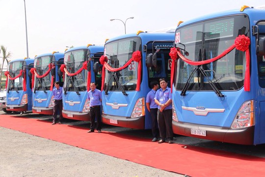 
Xã viên Hợp tác xã 19-5 với dàn xe buýt CNG được đầu tư mới
