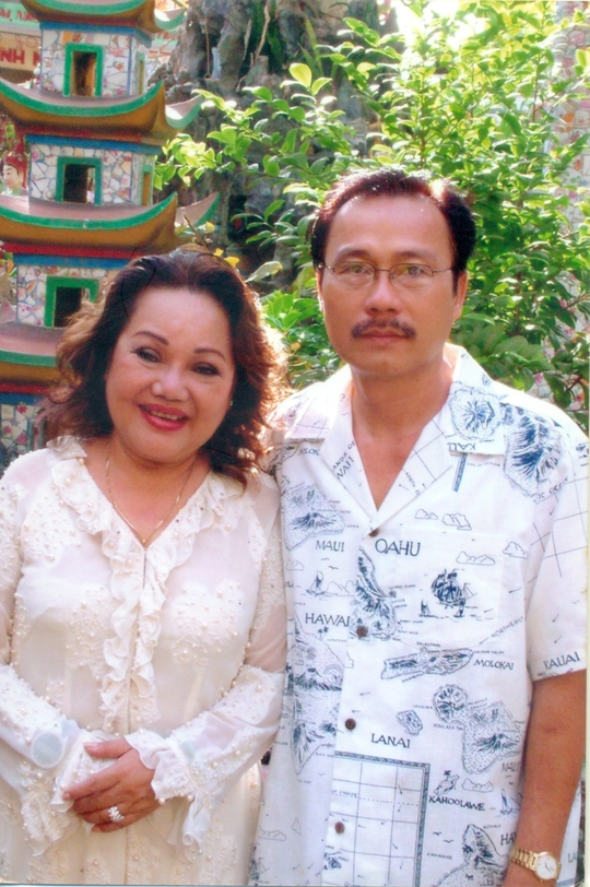 Vợ chồng NS Ngọc Giàu - Kim Bằng