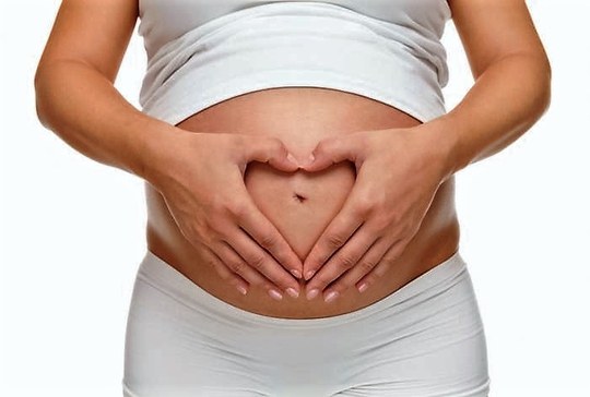 Nghiên cứu mới cho thấy tỷ lệ khả năng mang thai tăng ở phụ nữ đã cắt amiđan và ruột thừa. Ảnh MNT