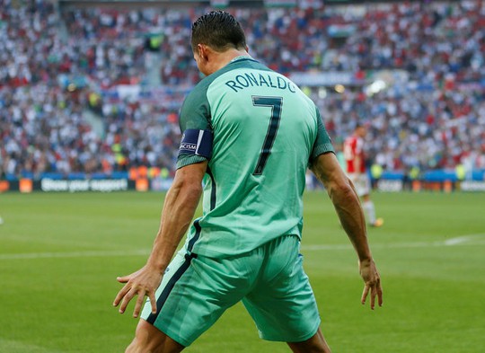 
Ronaldo đã chịu quá nhiều áp lực ở Euro 2016
