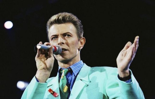 David Bowie qua đời để lại tài sản 100 triệu USD