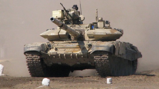 
Xe tăng T-90 của Nga. Ảnh: Wikimedia Commons
