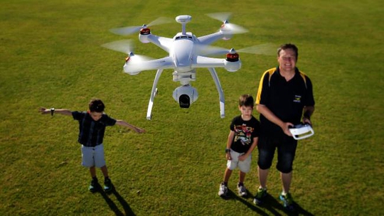 Sự phổ biến của drone đang đe dọa gây ra không ít hiểm họaẢnh: The Australian