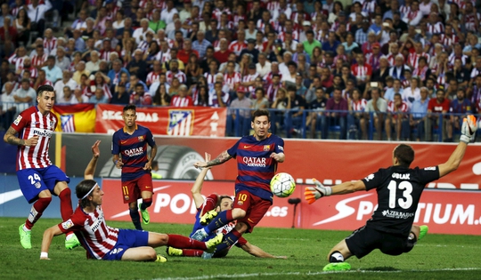 Messi đã phá lưới Atletico Madrid trong 2 trận tại La Liga mùa nàyẢnh: REUTERS