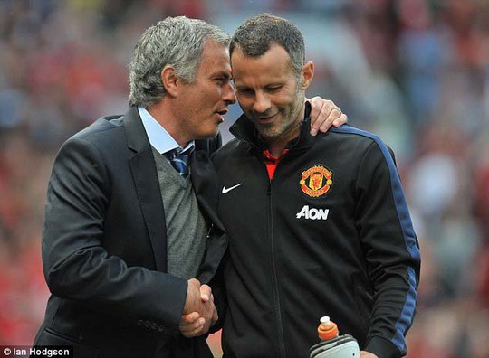 
Chưa rõ trợ lý HLV R.Giggs có ở lại để hỗ trợ cho ông Mourinho. Ảnh: Daily Mail
