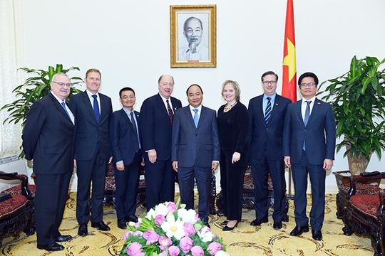 Thủ tướng Nguyễn Xuân Phúc cùng đoàn Hội đồng quản trị Hội đồng Kinh doanh Mỹ-ASEAN