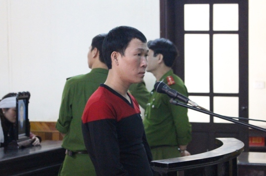 
Bị cáo Lê Văn Định tại toà
