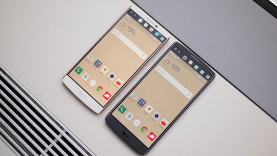 
LG V10 là một trong những di động xách tay Mỹ giảm giá mạnh nhất thời gian qua. Ảnh: Phonearena.
