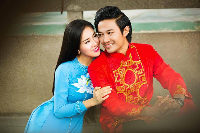 Lê Phương và Quý Bình duyên sáng trong bộ áo dài của NTK Minh Châu