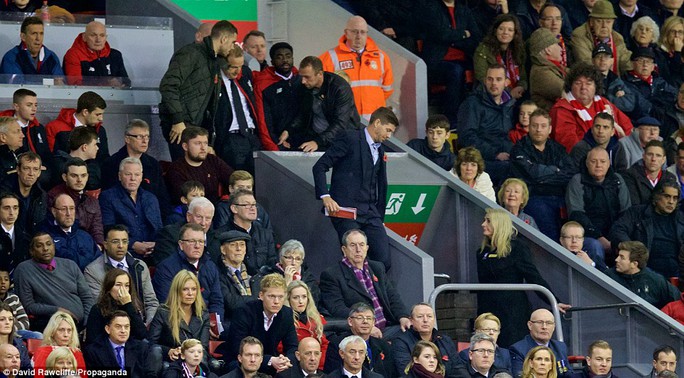 HLV Klopp từ chối mượn Gerrard giải cứu Liverpool