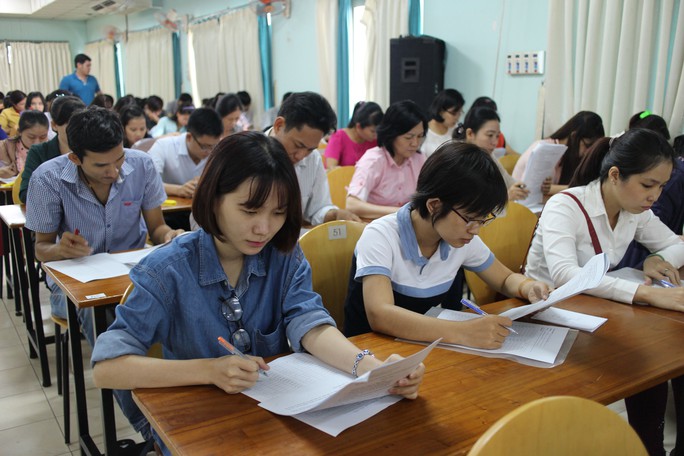 Các thí sinh trong phần thi trắc nghiệm