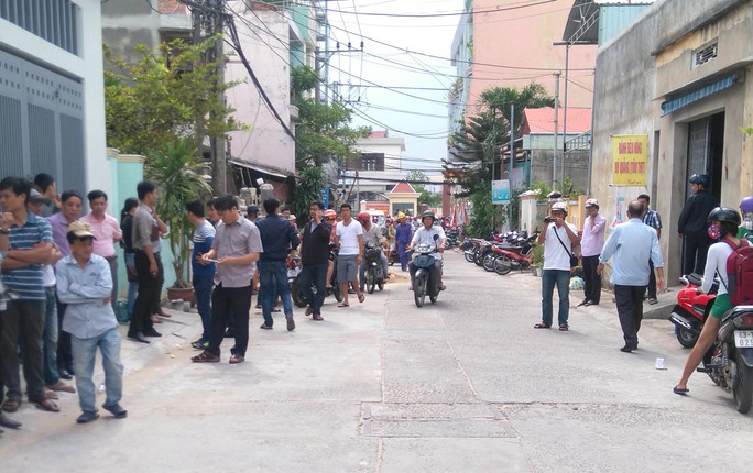 Căn hẻm nơi xảy ra vụ bắn người gây rúng động khu dân cư