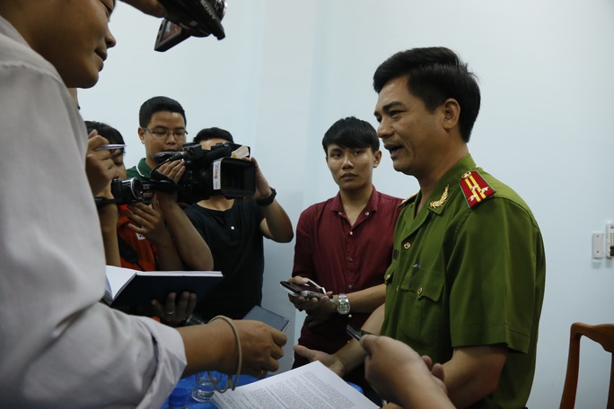 Lãnh đạo Công an tỉnh Bình Phước trả lời báo chí