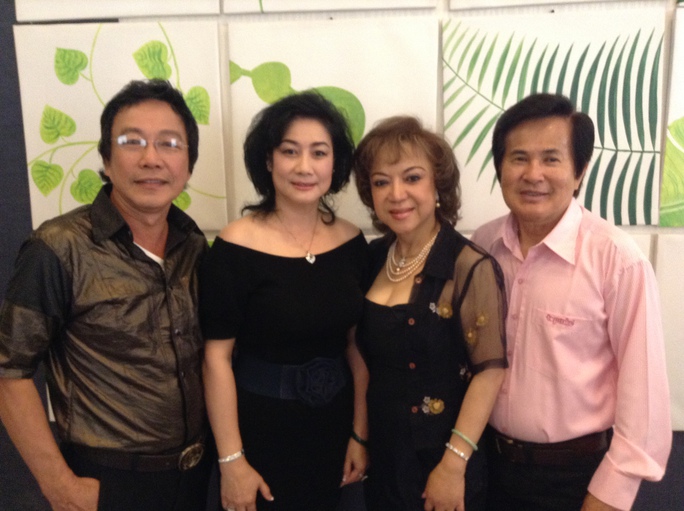 NS Hoài Thanh, Đỗ Quyên và vợ chồng NS Tuấn Thanh