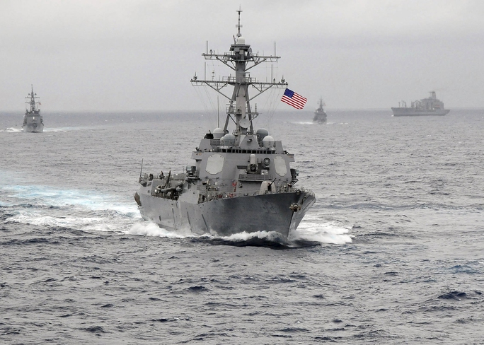 
Tàu khu trục tên lửa dẫn đường USS Lassen được đánh giá là một trong những loại tàu chiến hiện đại

và mạnh mẽ nhất của Hải quân Mỹ Ảnh: REUTERS
