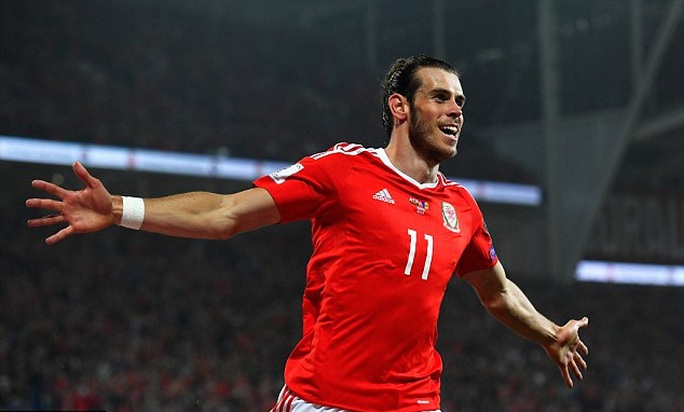 Bale góp công lớn đưa Xứ Wales lần đầu vào tốp 10