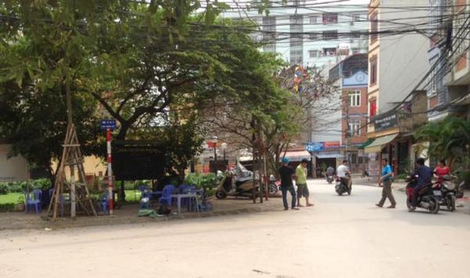 Nơi xảy ra vụ đâm chết người ngay trước cửa nhà ông Nguyễn Xuân Đạt