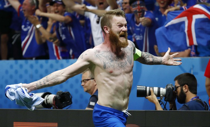 Gunnarsson sẽ kịp bình phục để sẵn sàng bùng nổ cùng Iceland Ảnh: REUTERS