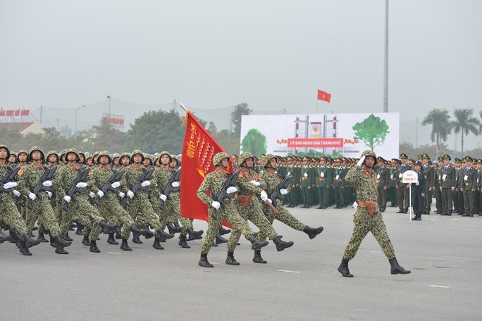 
Bộ đội đặc công Bộ Tư lệnh thủ đô Hà Nội, khối hạ sĩ quan cảnh sát đặc nhiệm, khối hạ sĩ quan cảnh sát Hà Nội tham gia bảo vệ Đại hội Đảng
