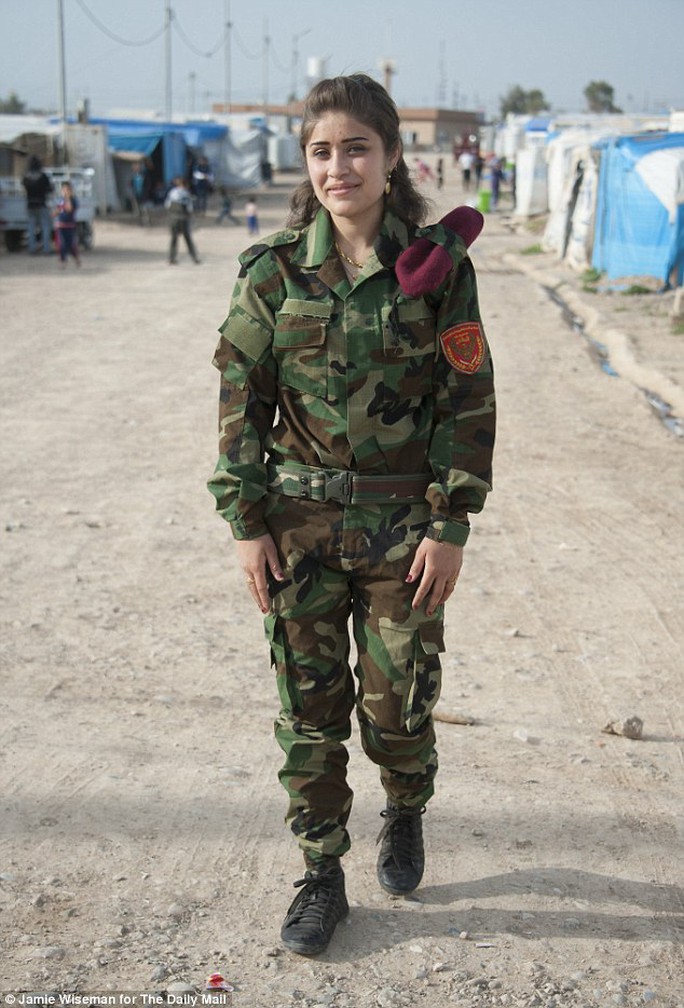 Susan Mohammed Rashid (16 tuổi) mong muốn trở thành một chiến binh chính thức khi tròn 18 tuổi