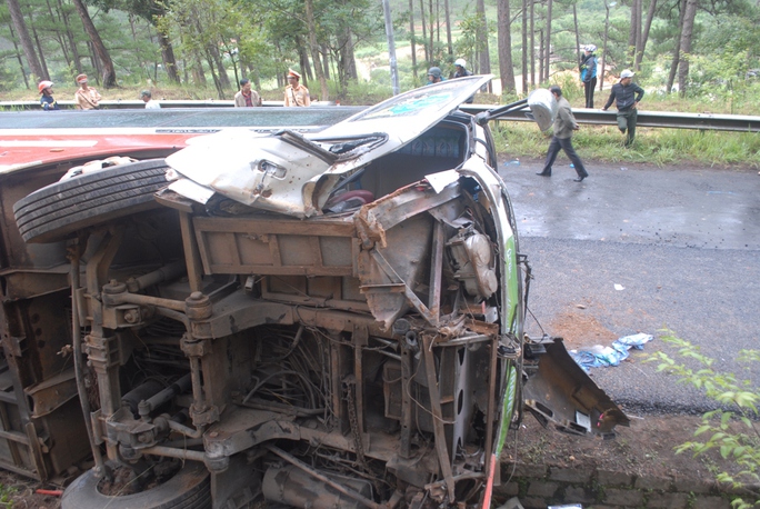 Tai nạn thảm khốc trên đèo Prenn, 7 người thiệt mạng