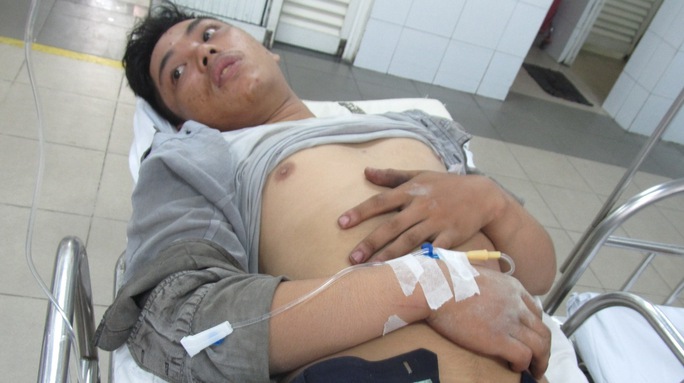 Anh Hoàng vẫn đang điều trị tại bệnh viện