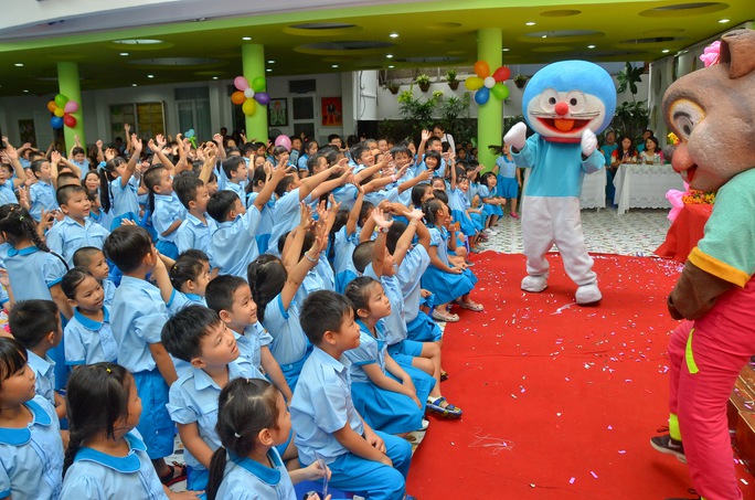 Chùm ảnh: Náo nức ngày khai giảng