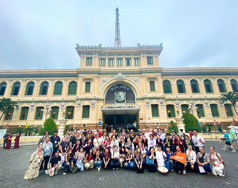 [Emagazine] - 12 dấu ấn nổi bật của TPHCM năm 2025 - Ảnh 53.