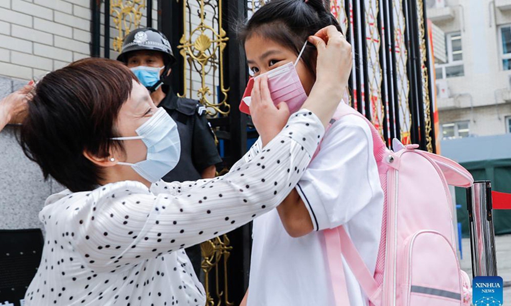 WHO, CDC Mỹ nói gì về virus HMPV "dậy sóng" ở Trung Quốc?- Ảnh 4. WHO, CDC Mỹ nói gì về virus HMPV "dậy sóng" ở Trung Quốc?- Ảnh 4.