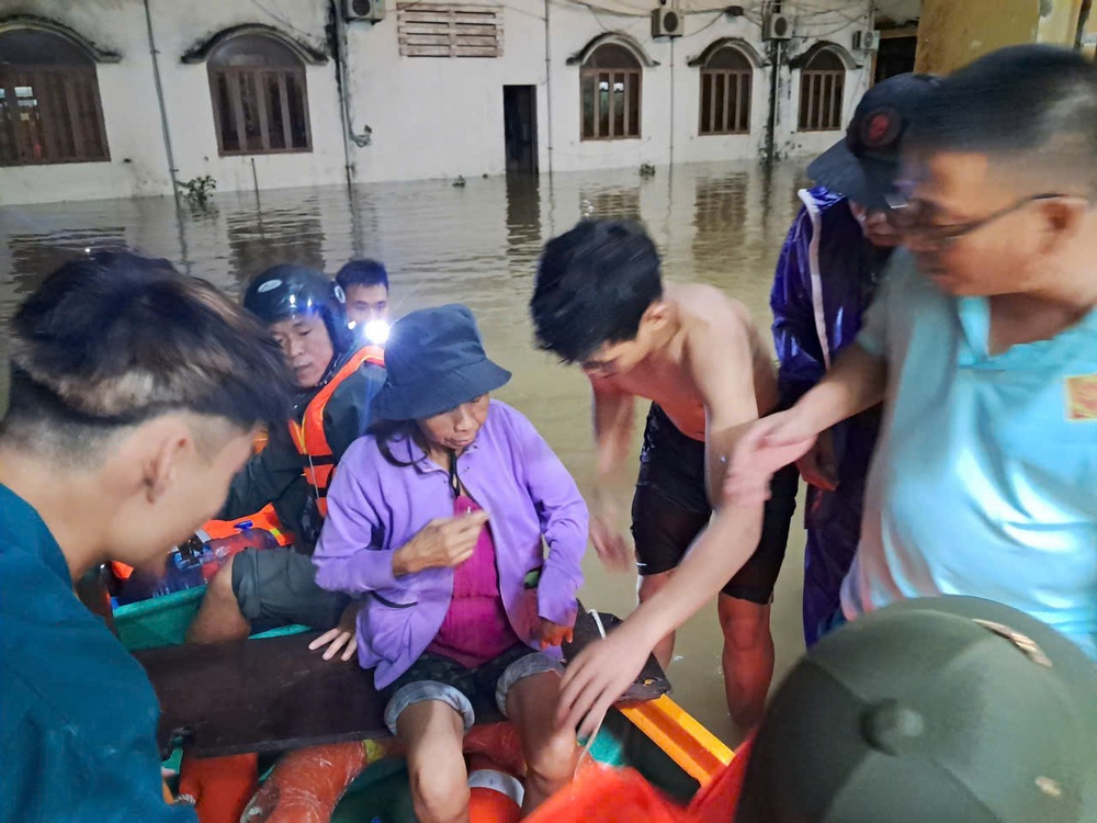 Tang thương khúc ruột miền Trung - Ảnh 12.