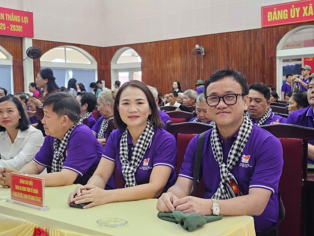 Chuyến về nguồn đầu tiên ý nghĩa của trí thức TP HCM - Ảnh 11.