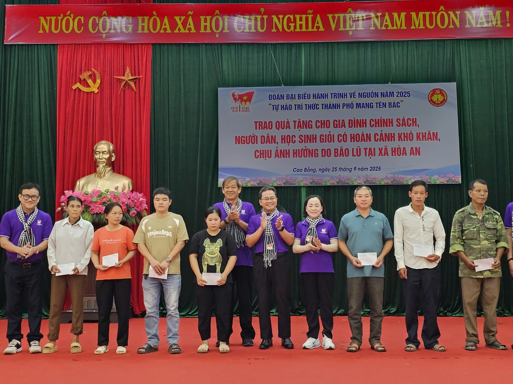 Chuyến về nguồn đầu tiên ý nghĩa của trí thức TP HCM - Ảnh 14.