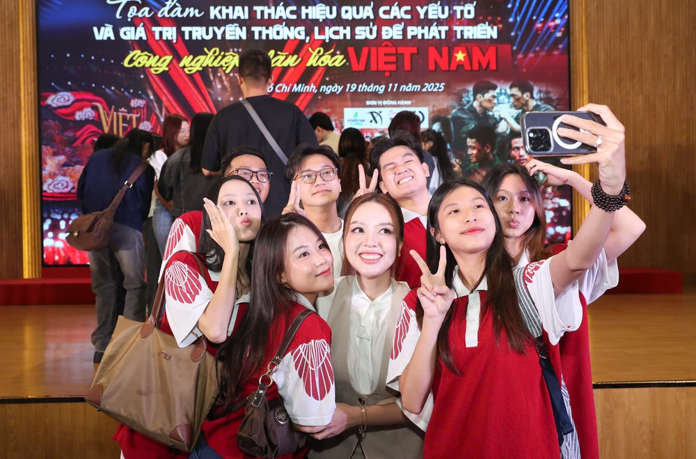 Khơi dậy bản sắc – phát triển công nghiệp văn hóa Việt Nam - Ảnh 37.