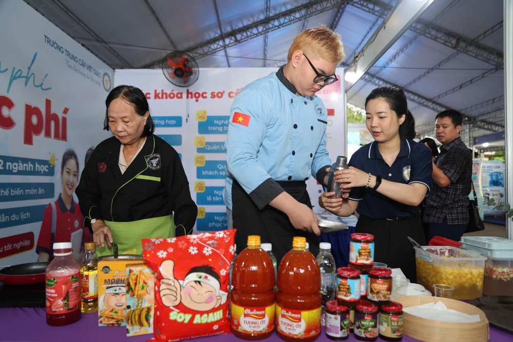 JOB LINK 2025 – Mở rộng cánh cửa tương lai - Ảnh 14.