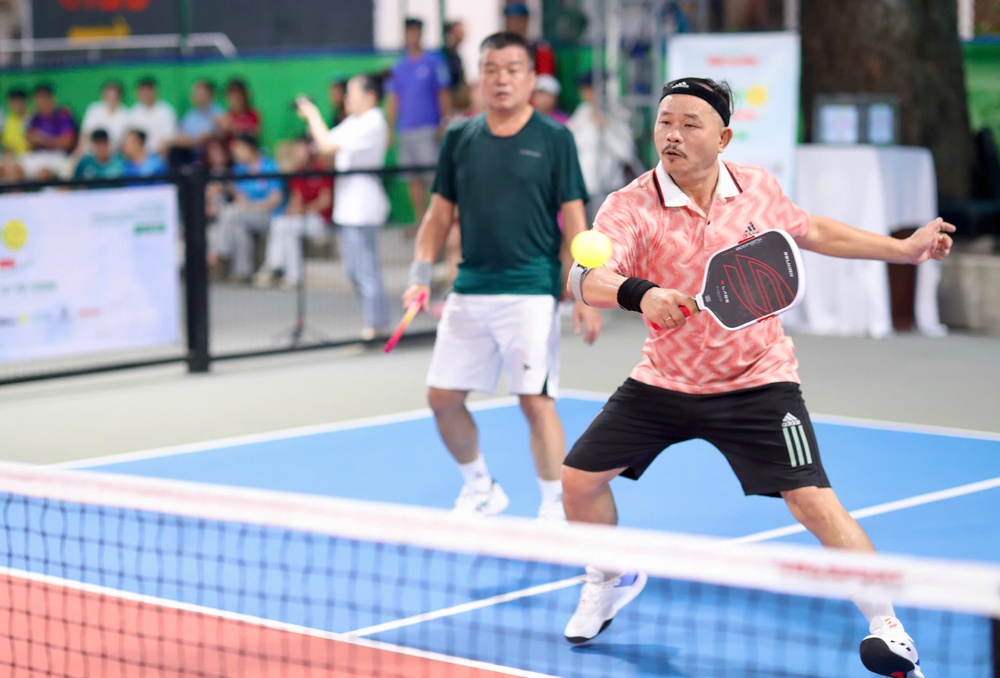 Sôi nổi khai Mạc Giải Pickleball “Vòng Tay Yêu Thương” - Ảnh 12.