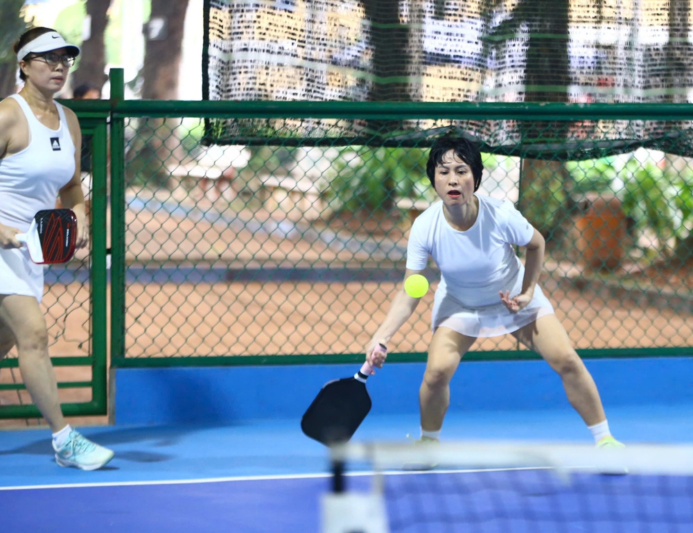 Sôi nổi khai Mạc Giải Pickleball “Vòng Tay Yêu Thương” - Ảnh 16.