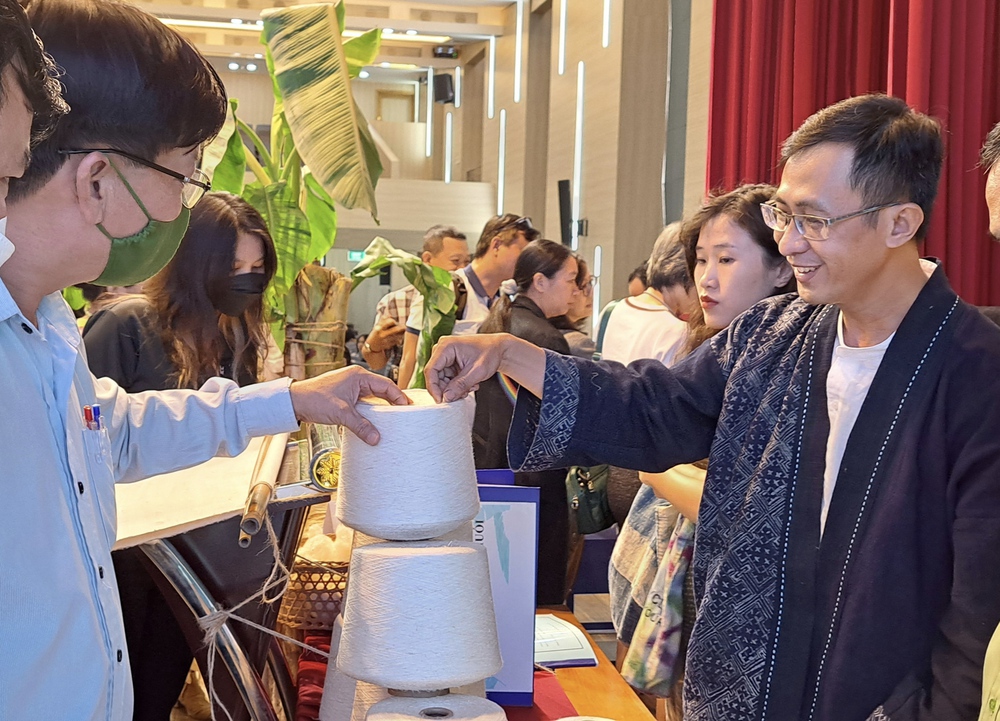 Dệt may &ndash; Gỗ Việt giữa cơn &lsquo;b&atilde;o&rsquo; thuế quan Mỹ: T&aacute;i định vị để sống c&ograve;n - Ảnh 10.