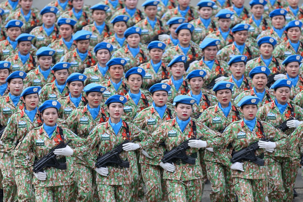 [Emagazine] - 12 dấu ấn nổi bật của TPHCM năm 2025 - Ảnh 15.