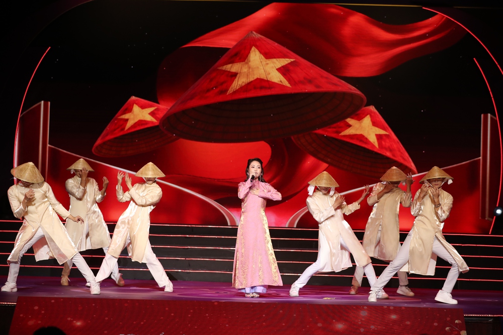 Lễ trao giải Mai V&agrave;ng lần thứ 31 &ndash; h&agrave;nh tr&igrave;nh tỏa s&aacute;ng của nghệ thuật Việt - Ảnh 19.