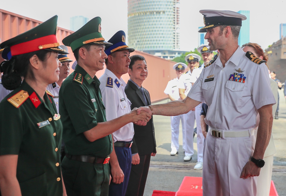 [Emagazine] - 12 dấu ấn nổi bật của TPHCM năm 2025 - Ảnh 87.