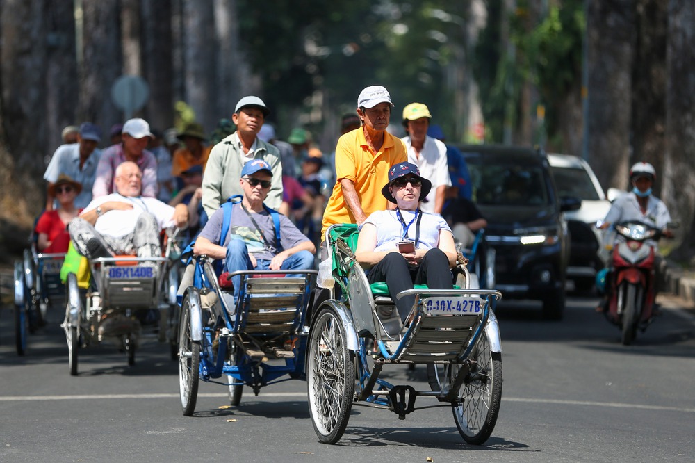 [Emagazine] - 12 dấu ấn nổi bật của TPHCM năm 2025 - Ảnh 52.